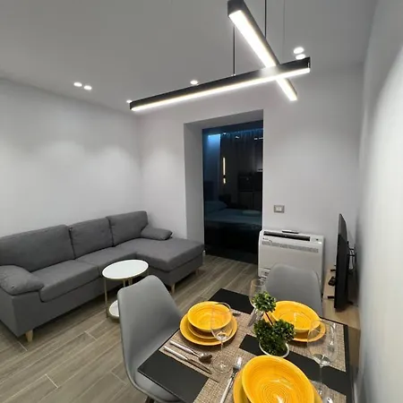 Appartement Deluxe Bllok Tirana